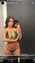 bianca censori fap tits seins  Foto